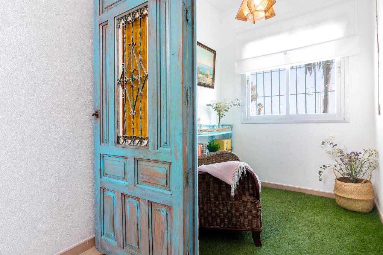 Sea & Wave Al Rolo Beach Apartment Málaga Eksteriør bilde