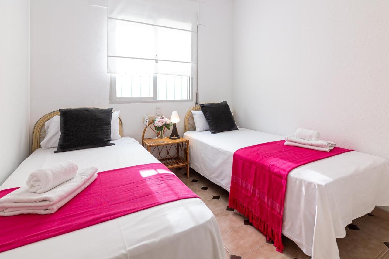 Sea & Wave Al Rolo Beach Apartment Málaga Eksteriør bilde