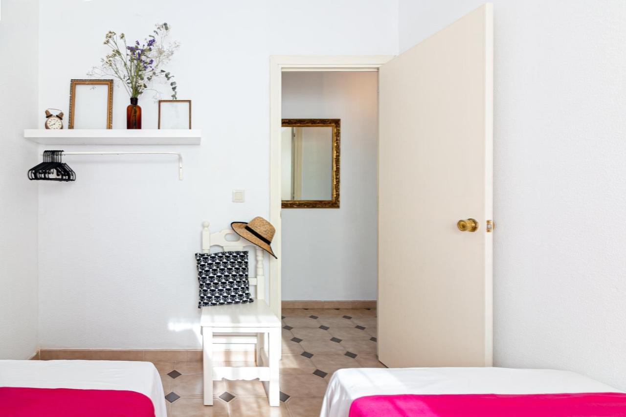 Sea & Wave Al Rolo Beach Apartment Málaga Eksteriør bilde