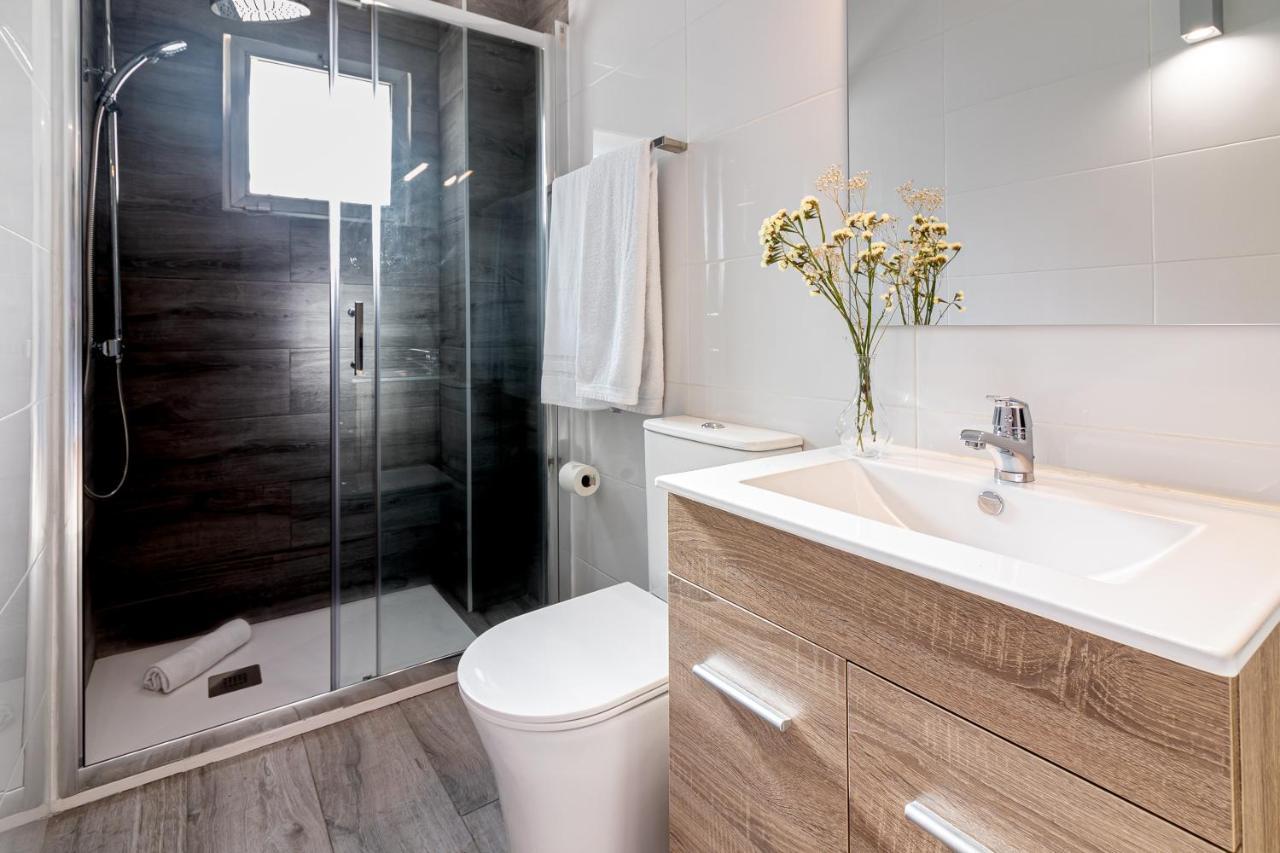 Sea & Wave Al Rolo Beach Apartment Málaga Eksteriør bilde