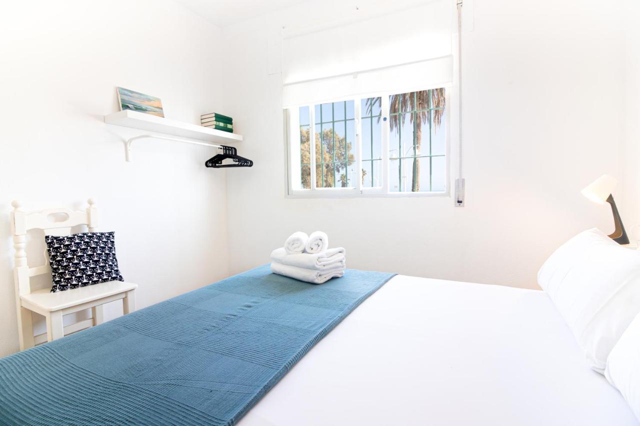 Sea & Wave Al Rolo Beach Apartment Málaga Eksteriør bilde